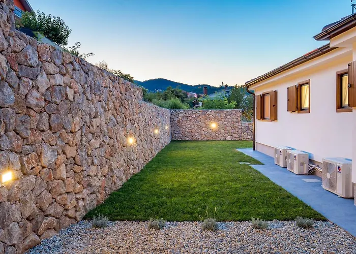 Apartment Niki Opatija